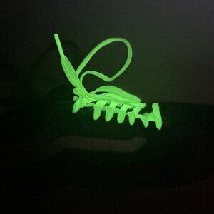 VANS black AVE Pro Skate shoe M10 - GLOW IN THE DARK